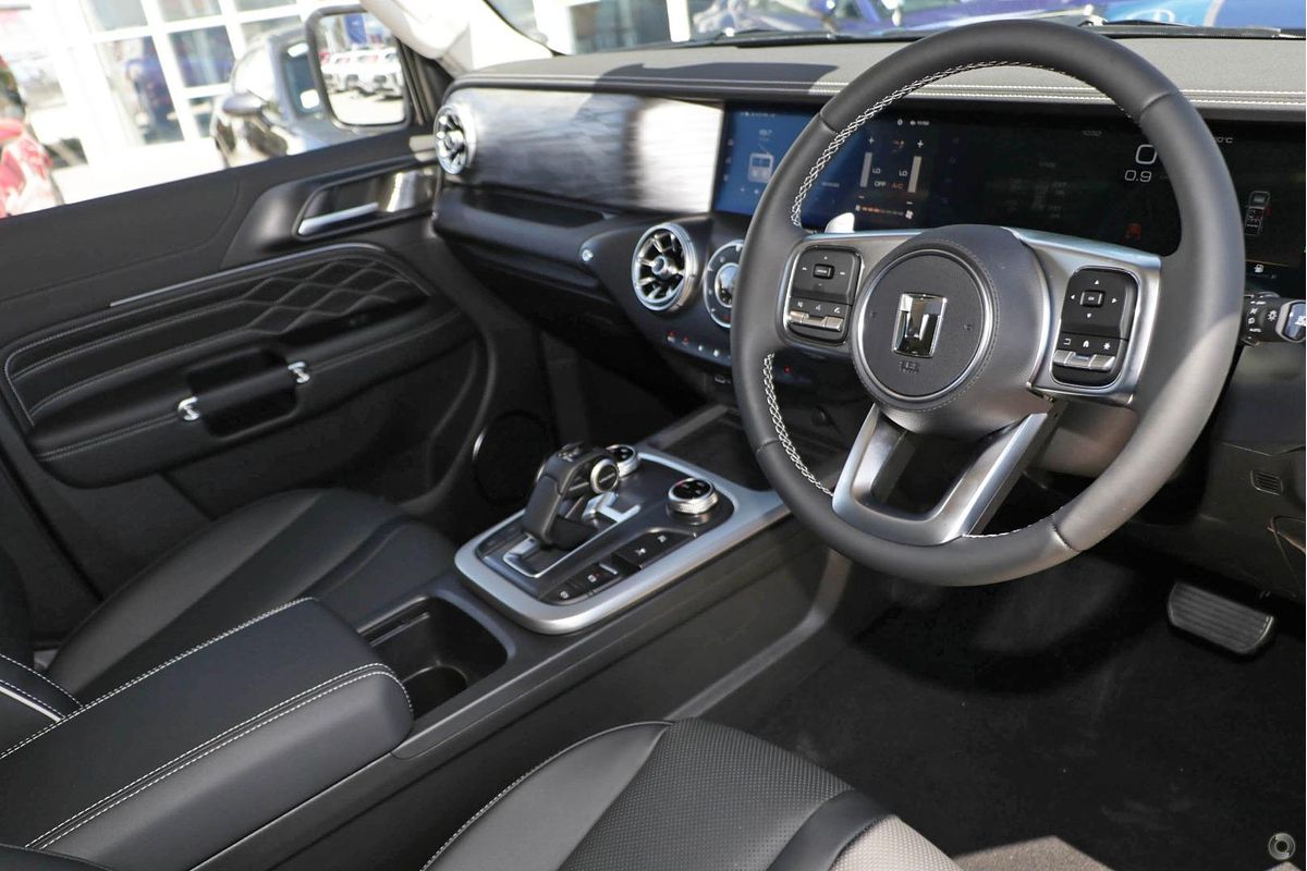 2025 GWM Tank 300 Ultra P01