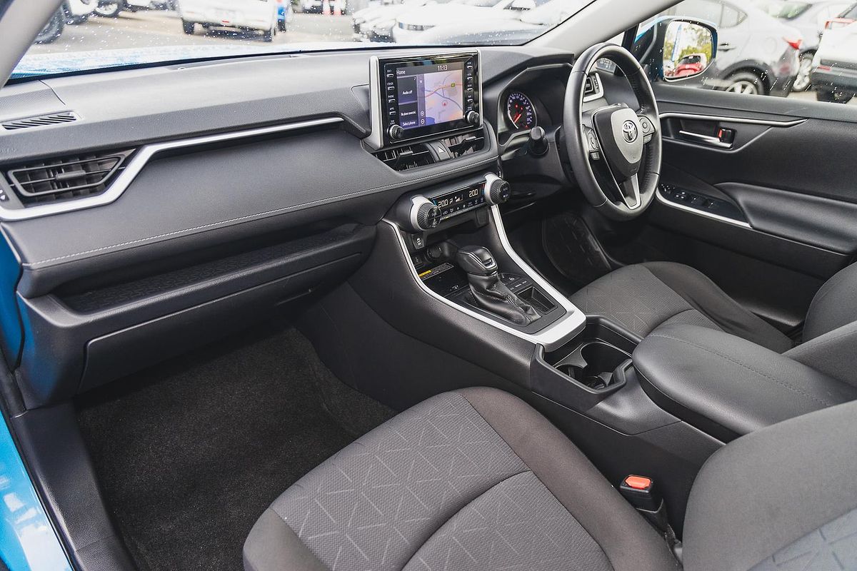 2020 Toyota RAV4 GXL MXAA52R