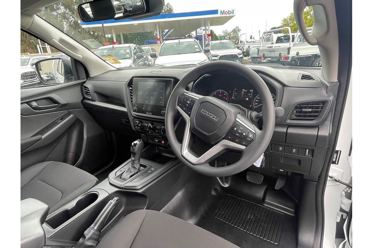 2025 Isuzu D-MAX SX 4X4