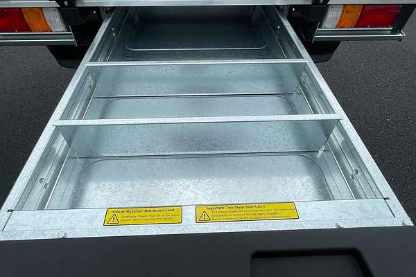 2025 Isuzu D-MAX SX 4X4