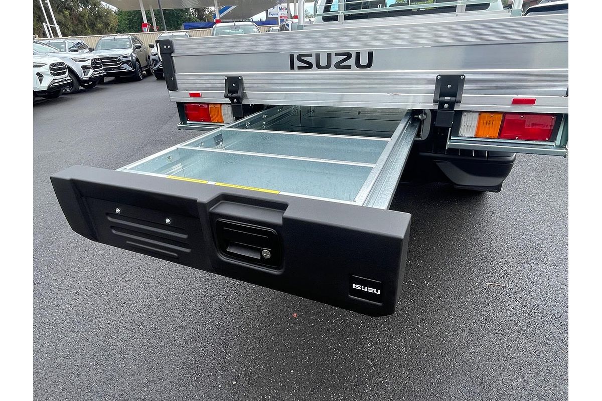 2025 Isuzu D-MAX SX 4X4