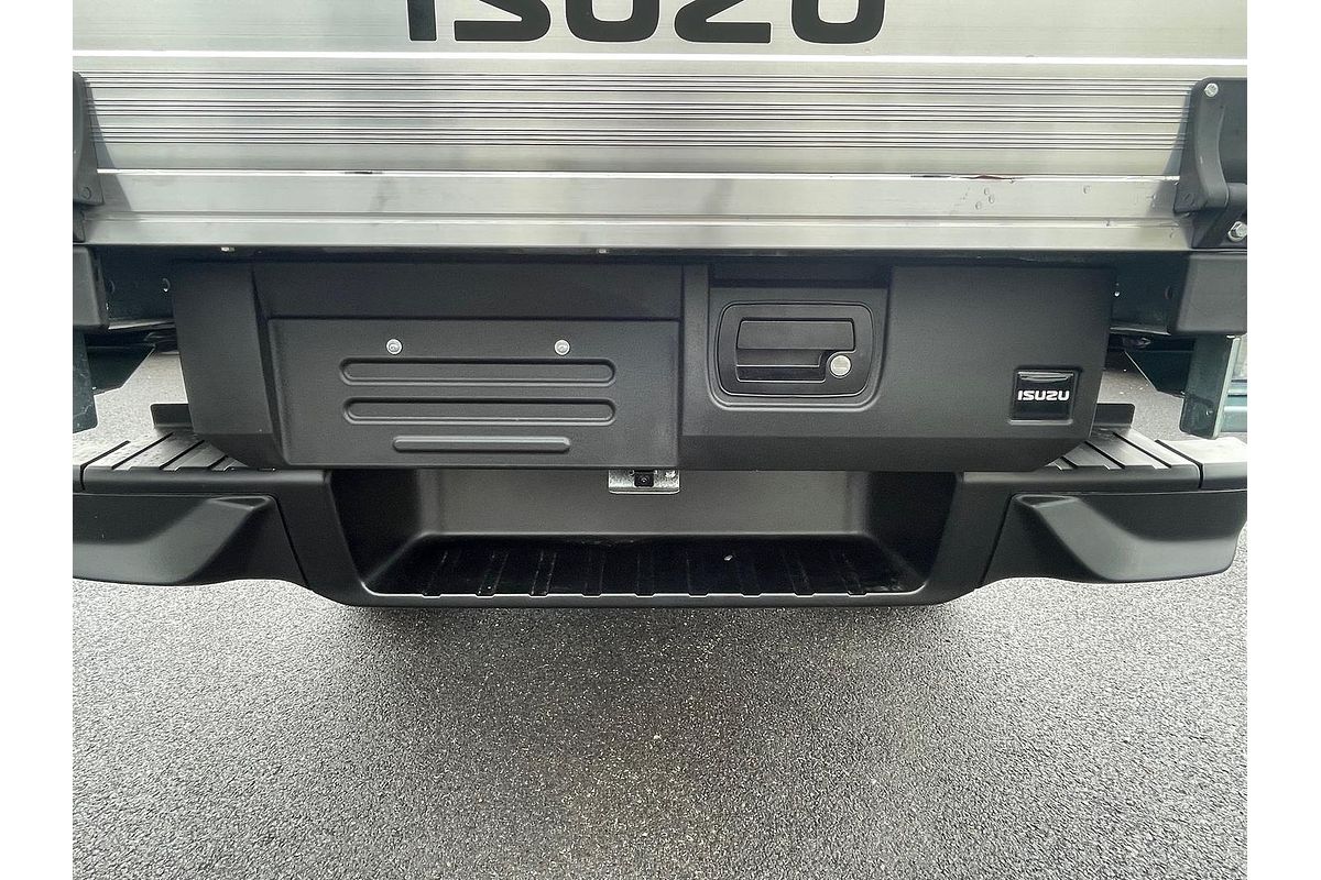 2025 Isuzu D-MAX SX 4X4