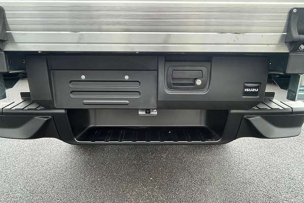 2025 Isuzu D-MAX SX 4X4