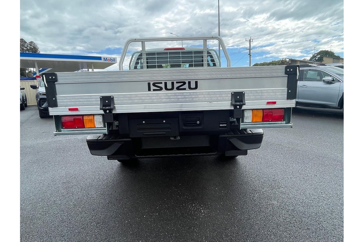 2025 Isuzu D-MAX SX 4X4