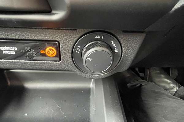 2025 Isuzu D-MAX SX 4X4