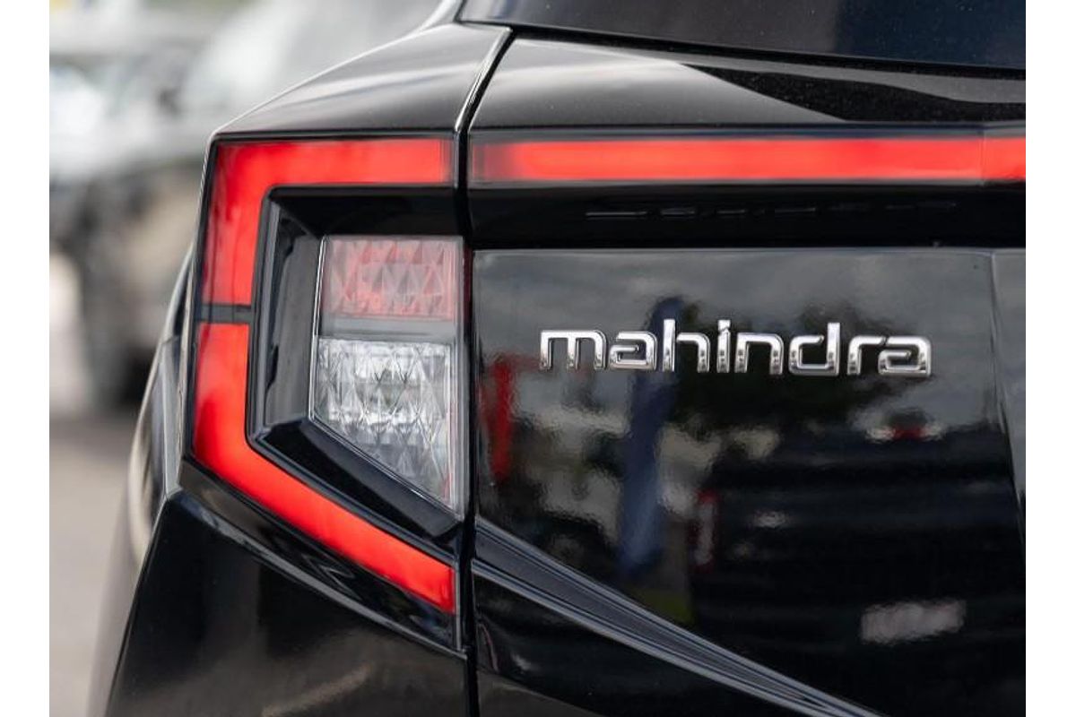 2025 Mahindra XUV3XO AX5L