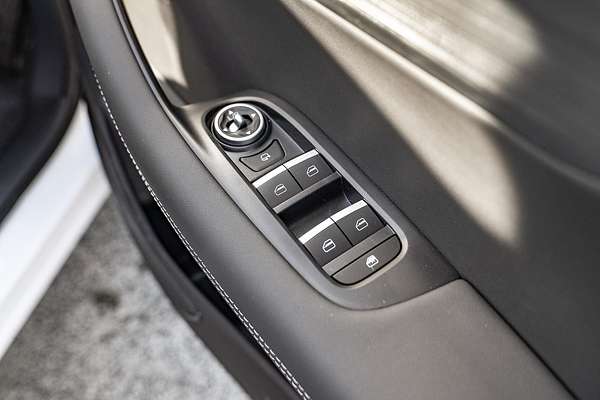 2025 Chery Tiggo 4 Hybrid Ultimate