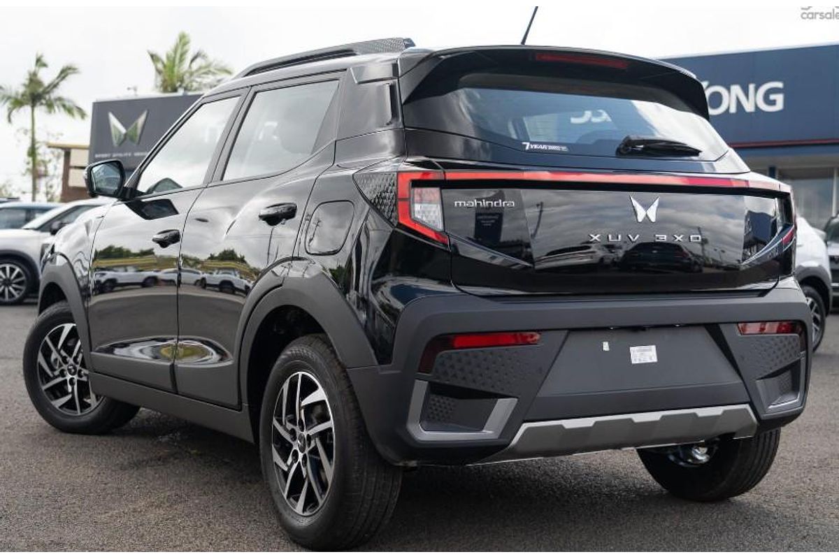2025 Mahindra XUV3XO AX5L