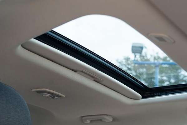 2025 Mahindra XUV3XO AX5L