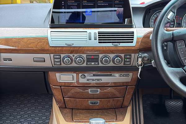 2006 BMW 750I