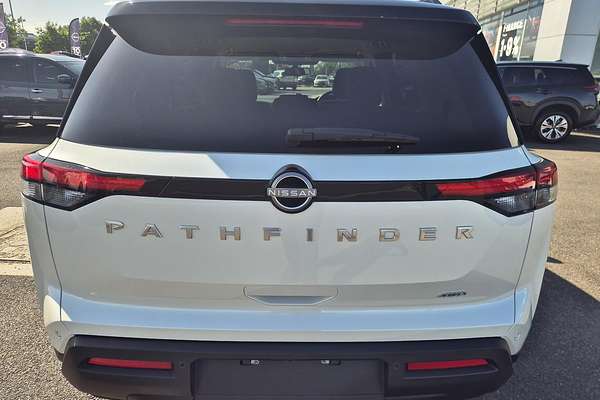 2024 Nissan Pathfinder Ti R53