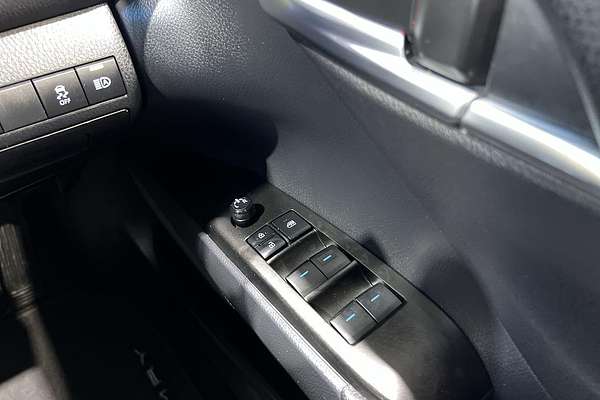 2024 Toyota Camry Ascent AXVH70R