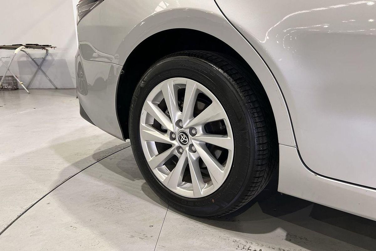 2024 Toyota Camry Ascent AXVH70R