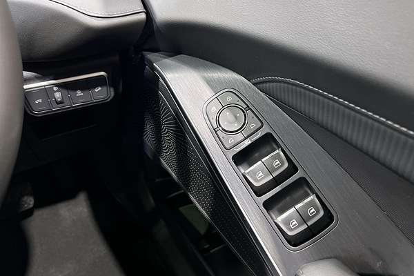 2025 GWM Haval H6 Ultra Hybrid B01