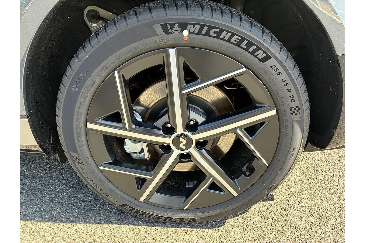 2025 Hyundai IONIQ 5 EPIQ N Line NE.V5