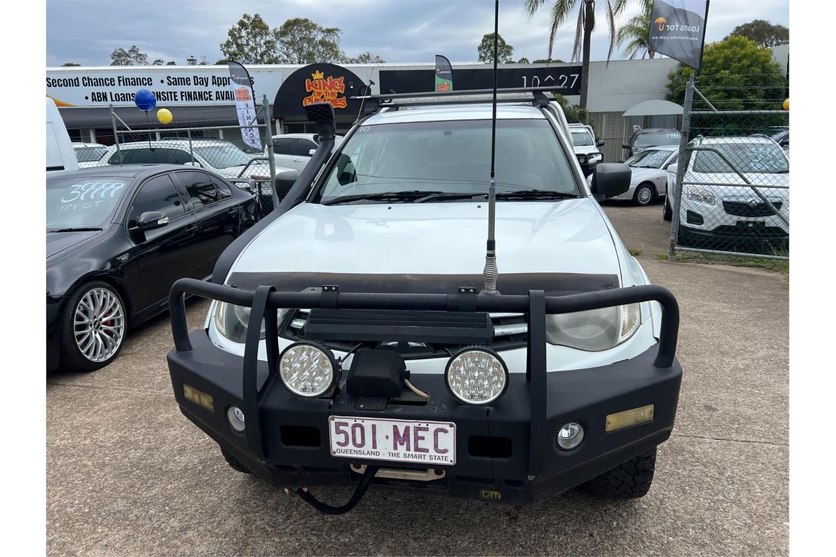 2011 Mitsubishi Triton GLX MN 4X4