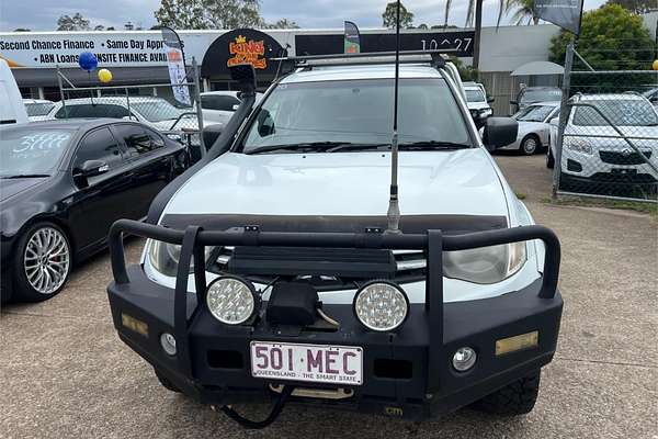 2011 Mitsubishi Triton GLX MN 4X4