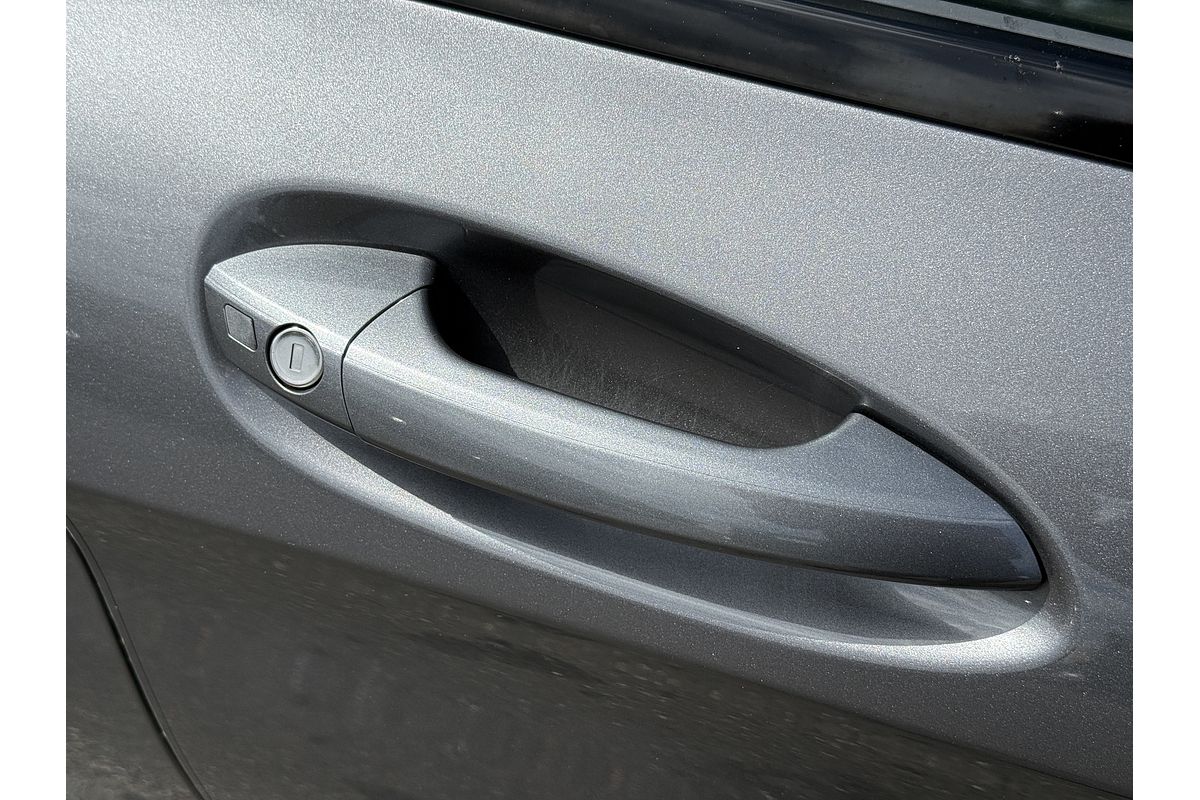 2014 Mercedes-Benz GLA-Class GLA45 AMG X156