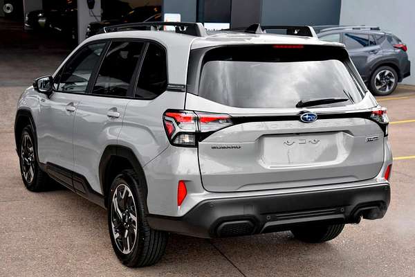 2025 Subaru Forester Hybrid S6