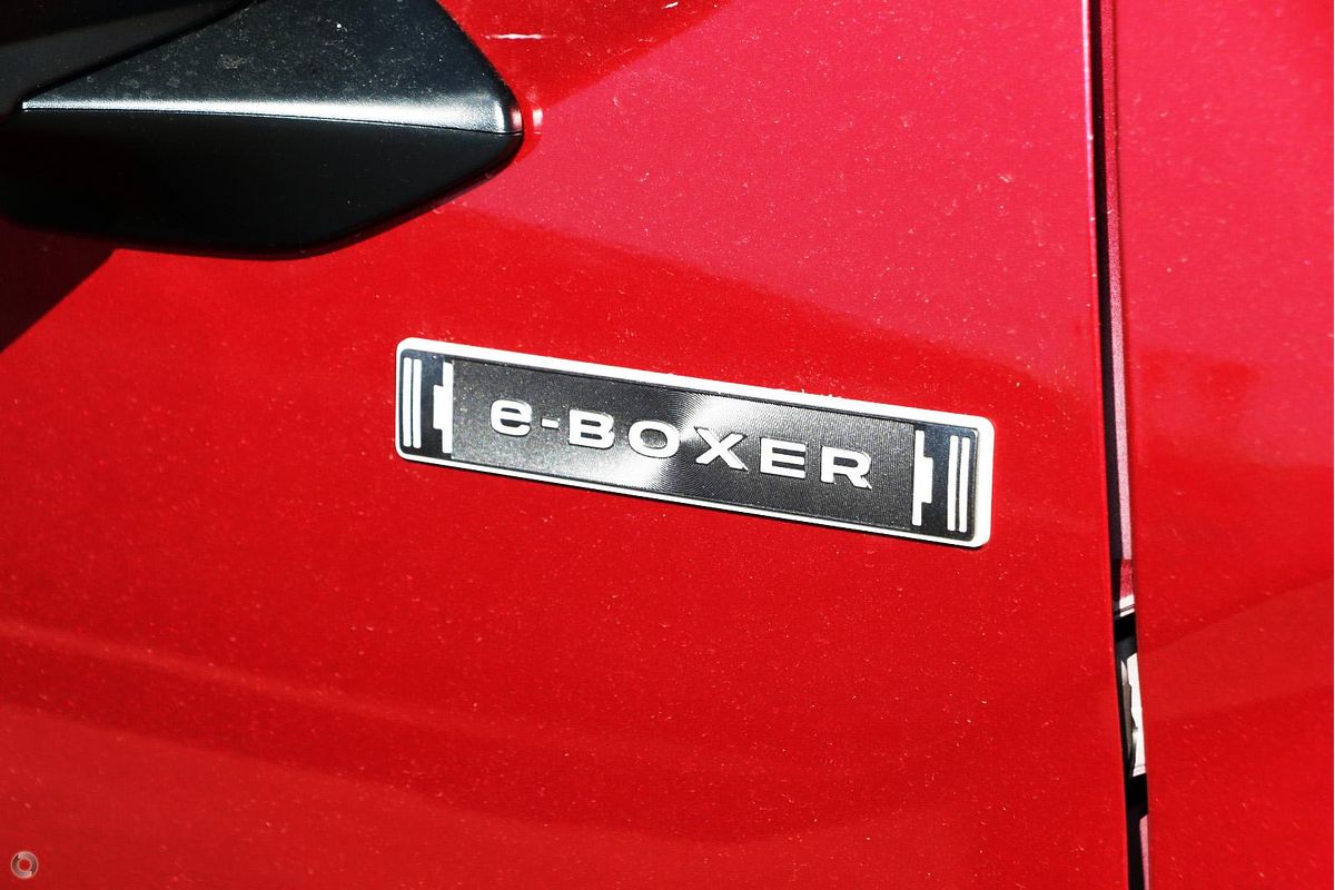 2025 Subaru Forester Hybrid Touring S6