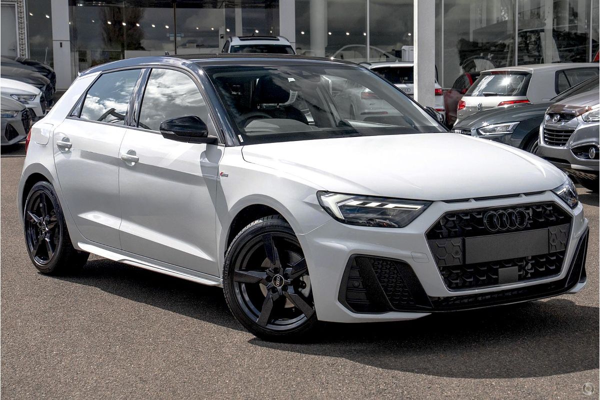 2025 Audi A1 35 TFSI S line edition GB