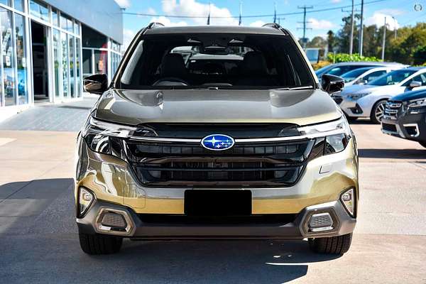 2025 Subaru Forester Hybrid Touring S6