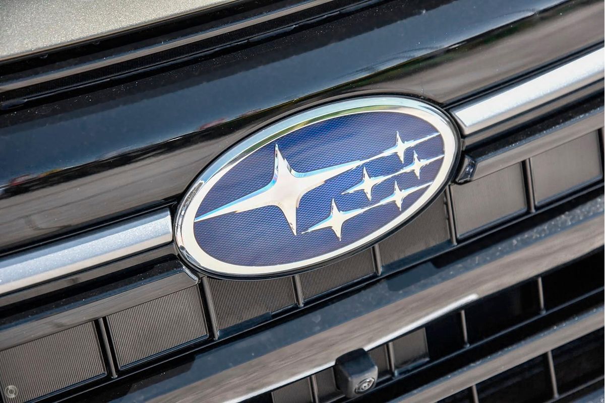 2025 Subaru Forester Hybrid Touring S6