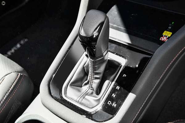 2025 Subaru Forester Hybrid Touring S6