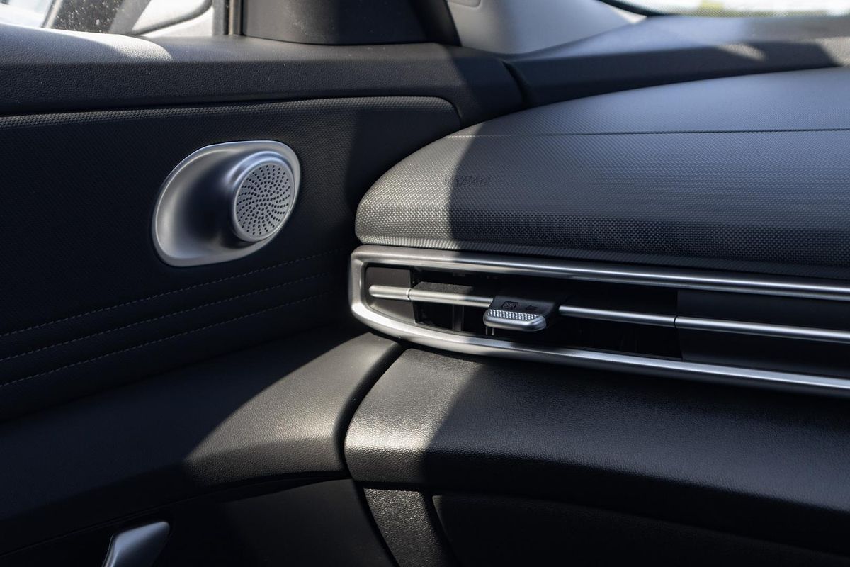 2025 Hyundai i30 Hybrid CN7.V2