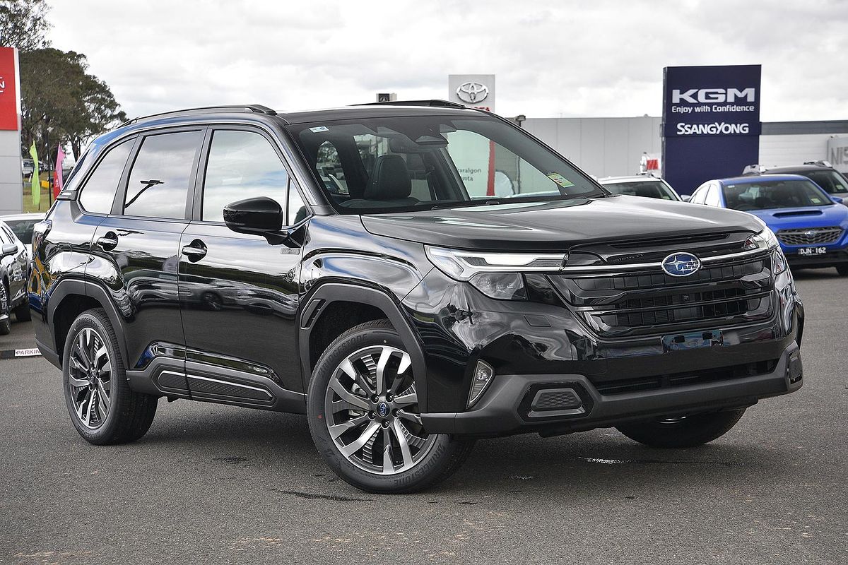 2025 Subaru Forester Hybrid Touring S6