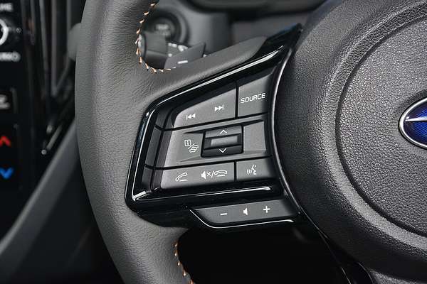 2025 Subaru Forester Hybrid Touring S6