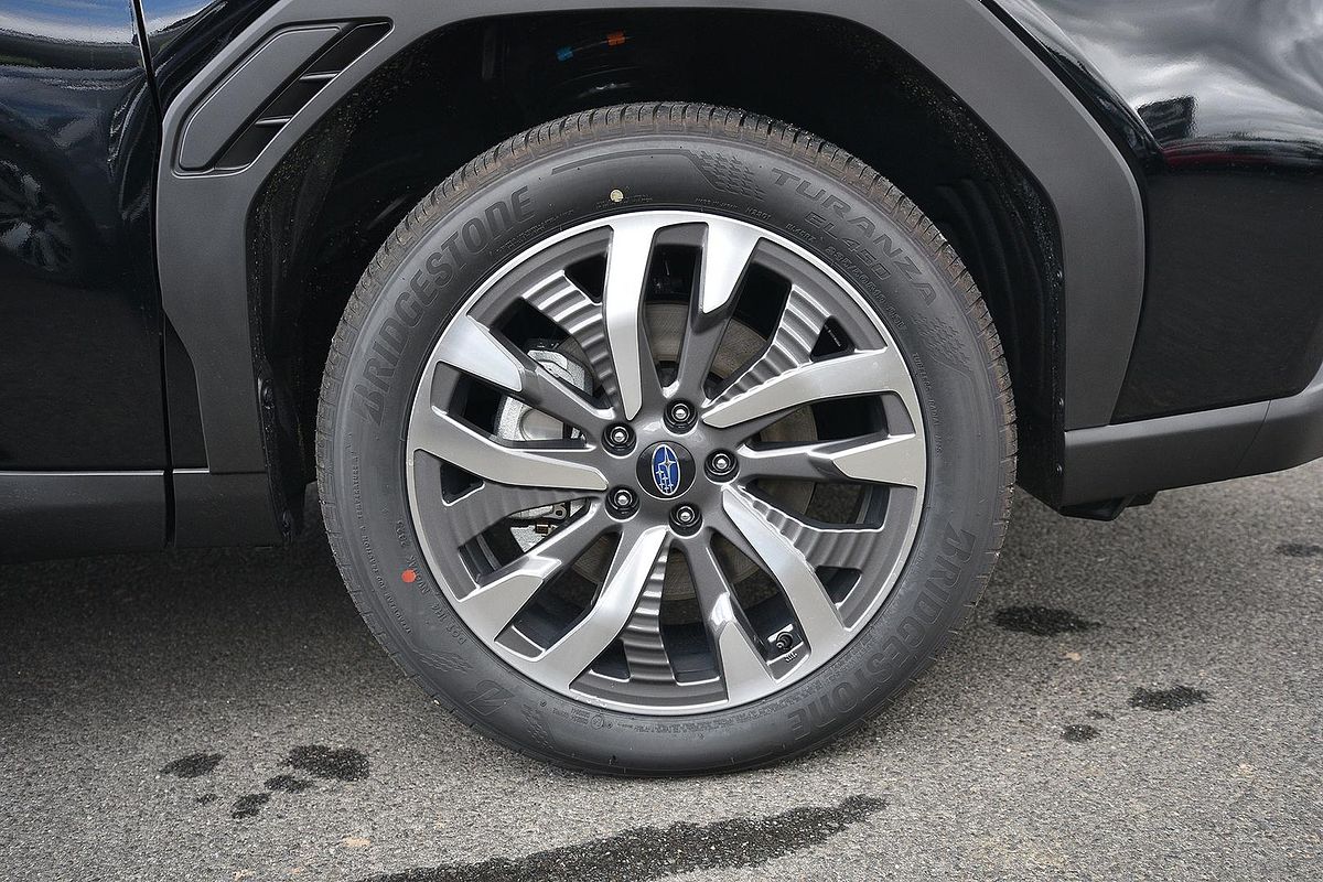 2025 Subaru Forester Hybrid Touring S6