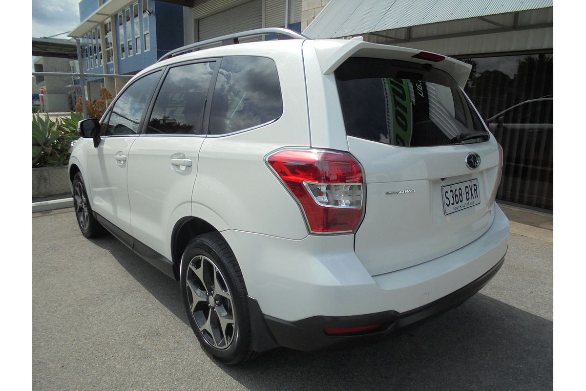 2015 Subaru Forester 2.5i-S S4
