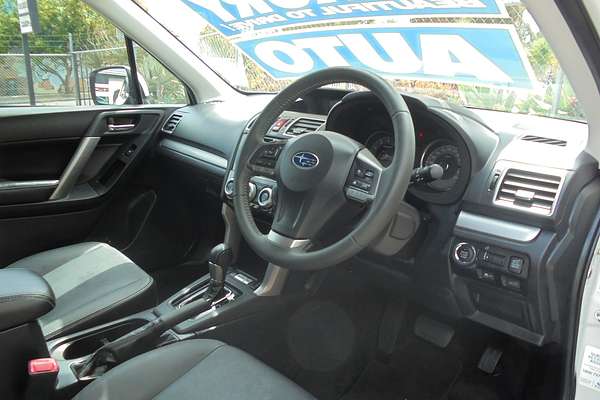 2015 Subaru Forester 2.5i-S S4