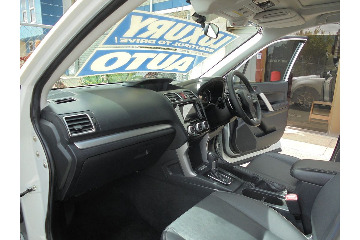 2015 Subaru Forester 2.5i-S S4