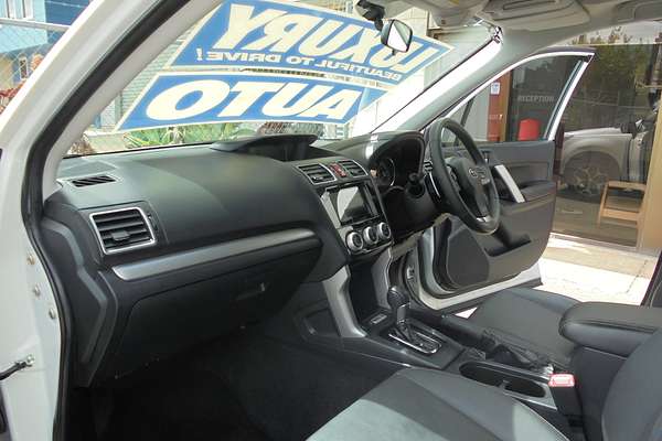 2015 Subaru Forester 2.5i-S S4