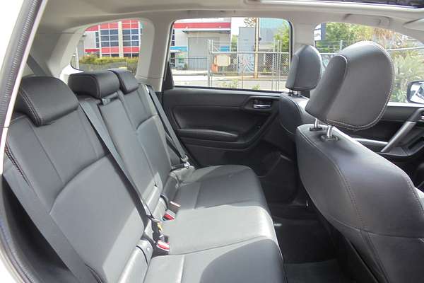 2015 Subaru Forester 2.5i-S S4