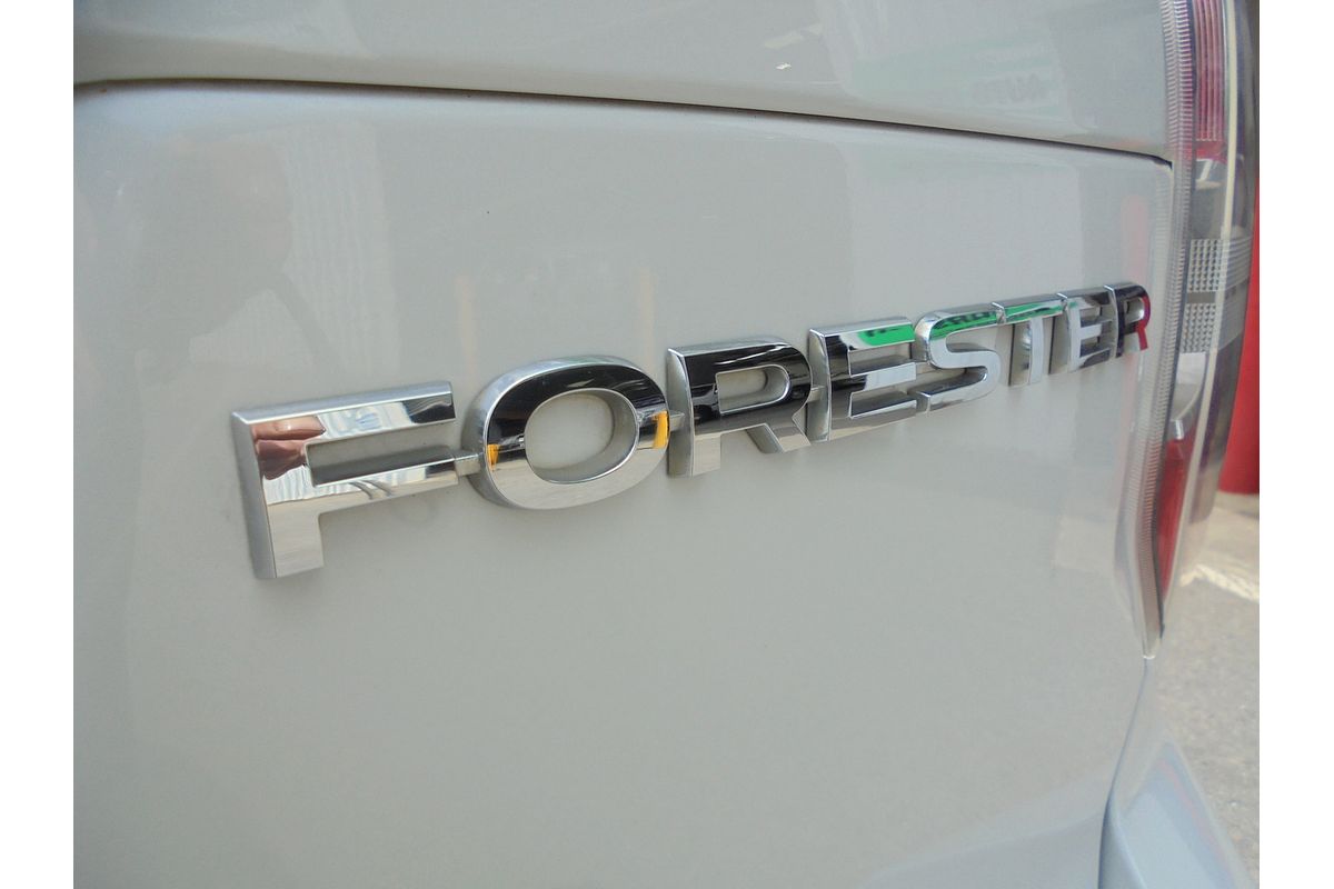 2015 Subaru Forester 2.5i-S S4