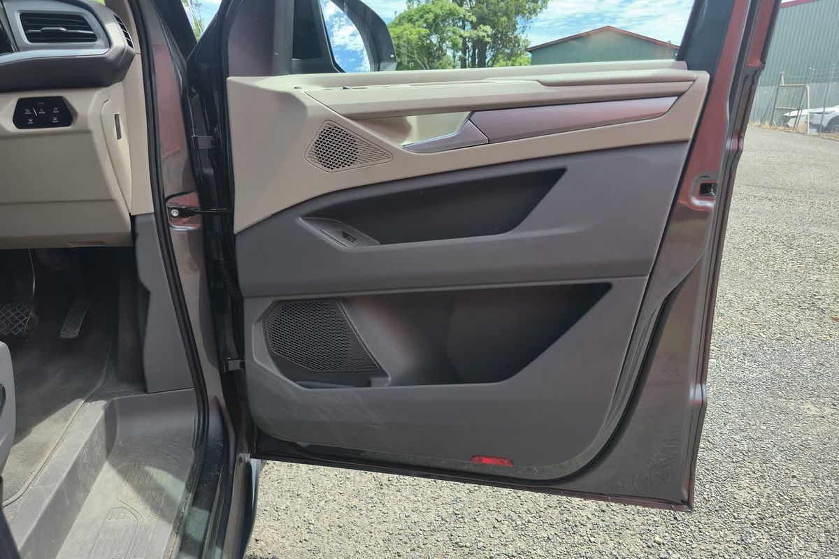 2024 Volkswagen Multivan TDI360 Life T7 SWB