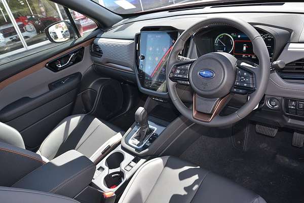 2025 Subaru Forester Hybrid Sport S6