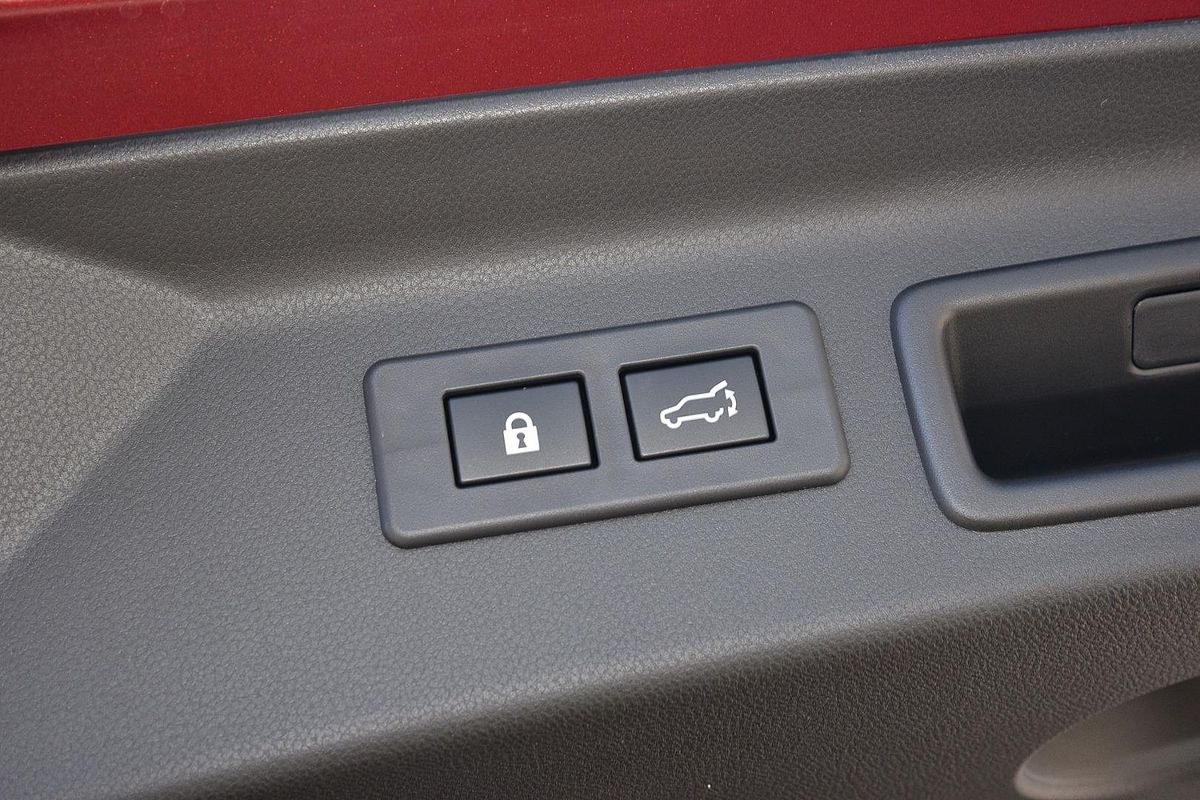 2025 Subaru Forester Hybrid Sport S6