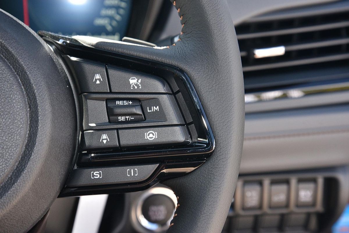 2025 Subaru Forester Hybrid Sport S6