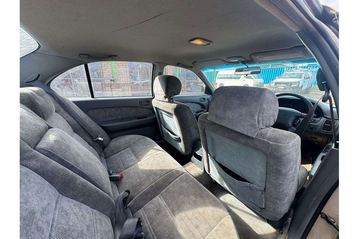 1998 Nissan Maxima 30G A32 S3