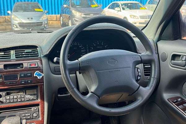 1998 Nissan Maxima 30G A32 S3