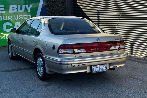 1998 Nissan Maxima 30G A32 S3