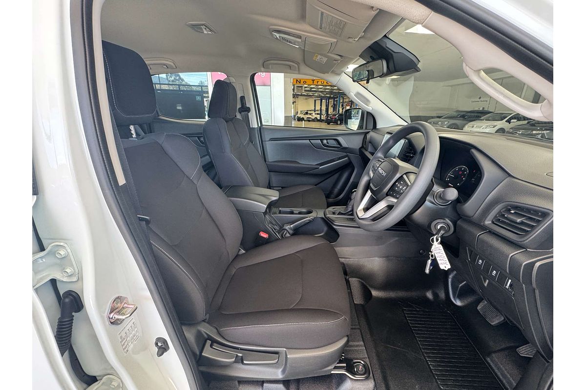2025 Isuzu D-MAX SX 4X4