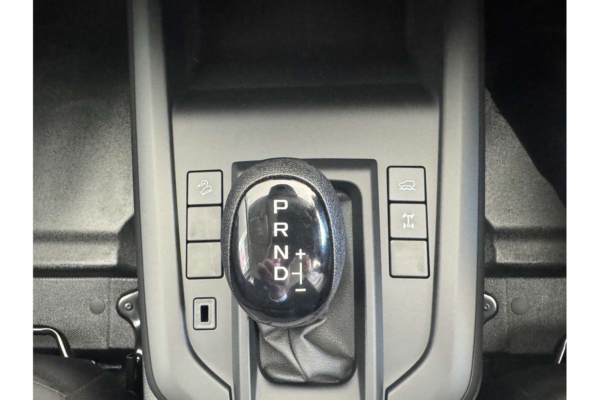 2025 Isuzu D-MAX SX 4X4