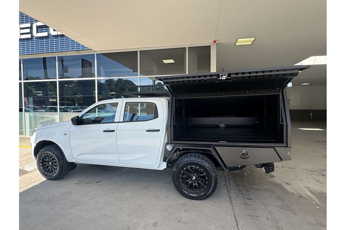 2025 Isuzu D-MAX SX 4X4