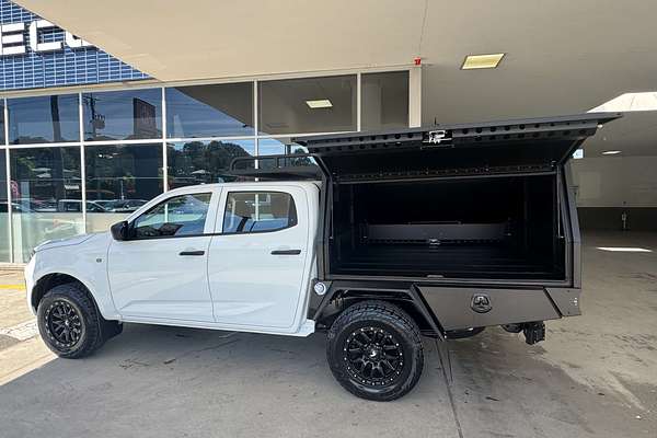 2025 Isuzu D-MAX SX 4X4