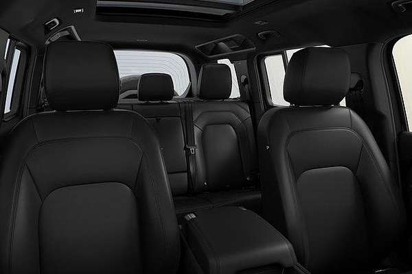 2025 Land Rover Defender 110 D350 X-Dynamic SE L663